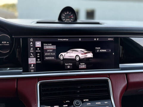 2020 Porsche Panamera 4S