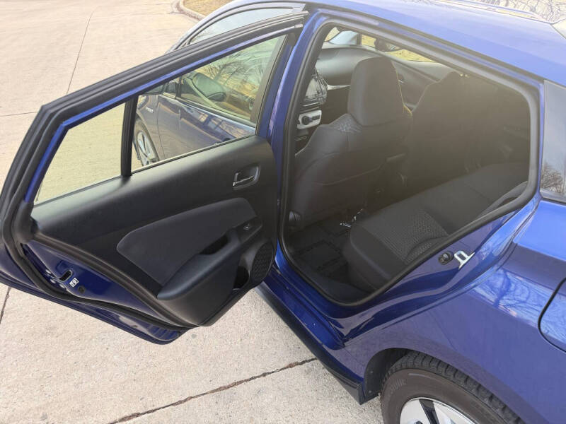 2017 Toyota Prius Three