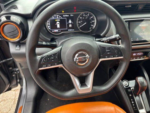 2019 Nissan Kicks SR