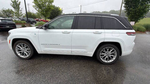 2022 Jeep Grand Cherokee