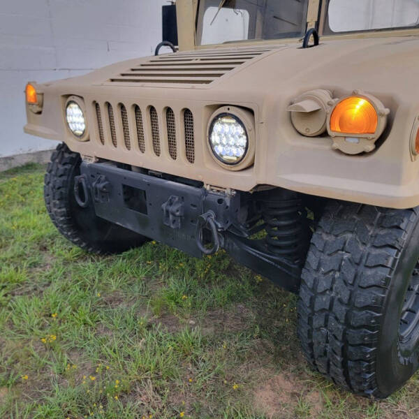 2009 AM General HMMWV