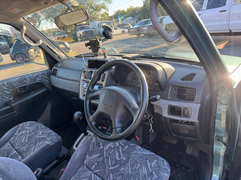 1998 Mitsubishi Pajero