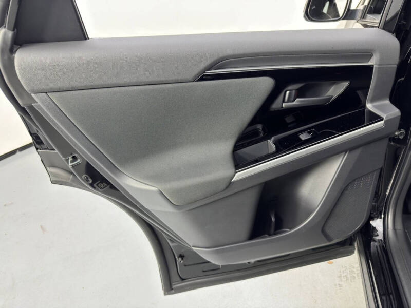 2024 Subaru Solterra Premium