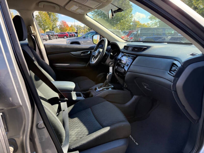 2017 Nissan Rogue SL