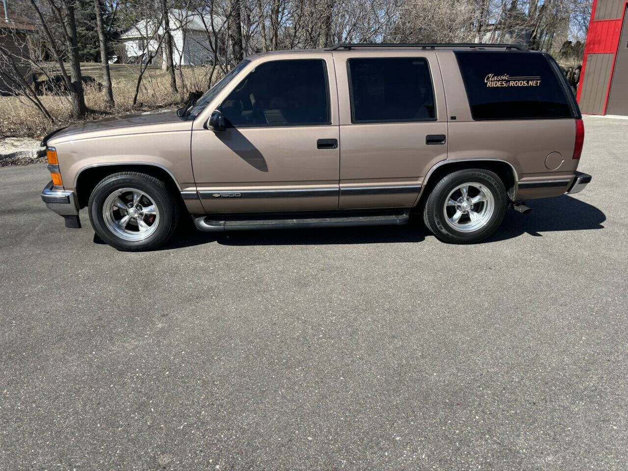 1995 Chevrolet Tahoe 5