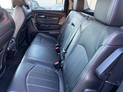2016 GMC Acadia Denali
