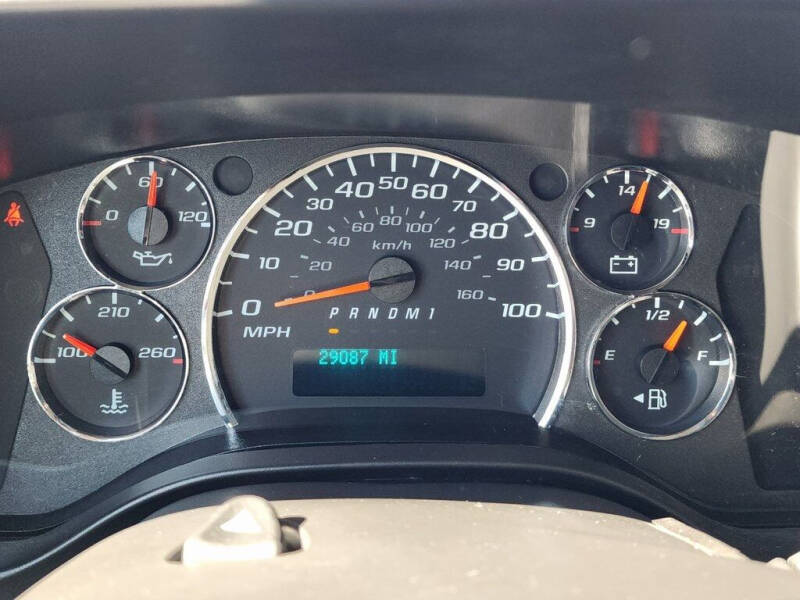 2022 GMC Savana 2500