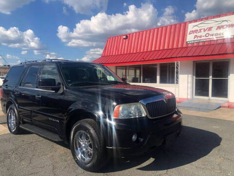 2004 Lincoln Navigator