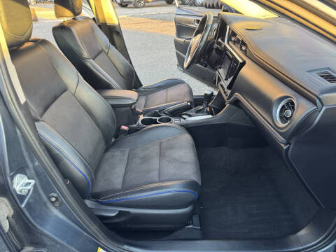 2017 Toyota Corolla SE