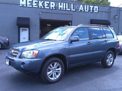 2006 Toyota Highlander Hybrid for sale at Meeker Hill Auto Sales in Germantown WI