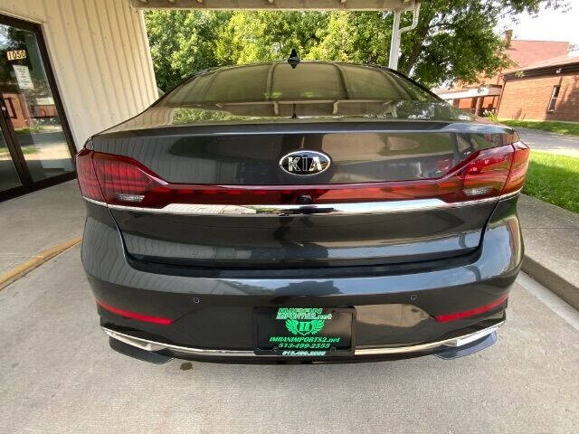 2020 Kia Cadenza Technology