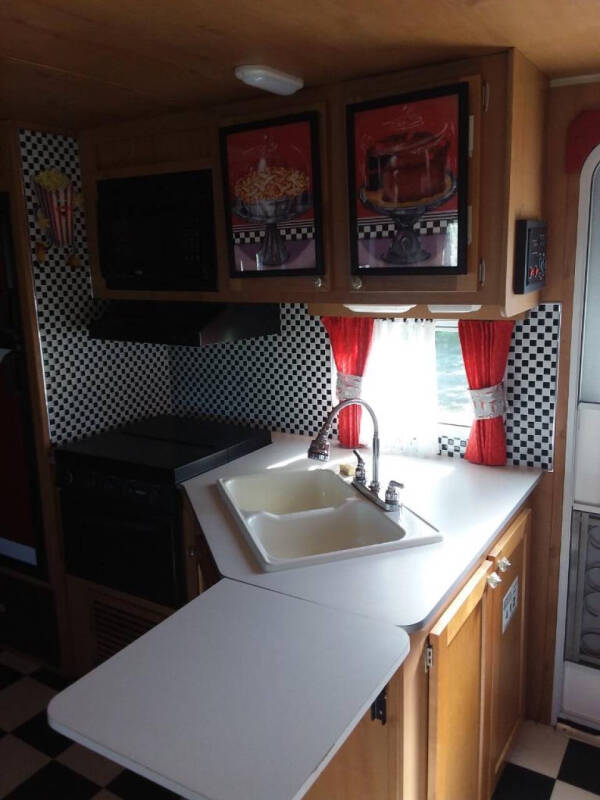 2018 Riverside 290rl Retro