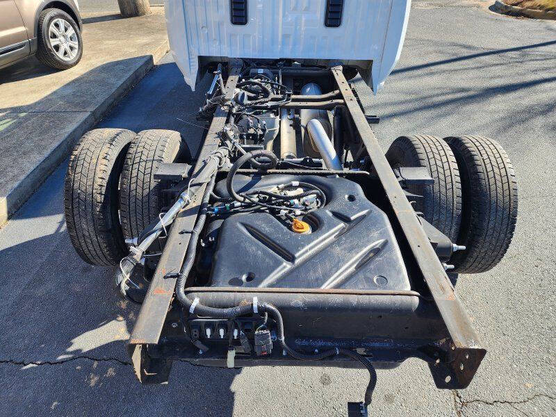 2022 Chevrolet Silverado 3500HD CC