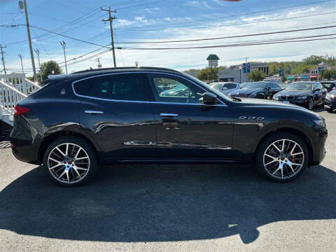 2017 Maserati Levante S