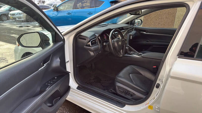 2019 Toyota Camry XSE