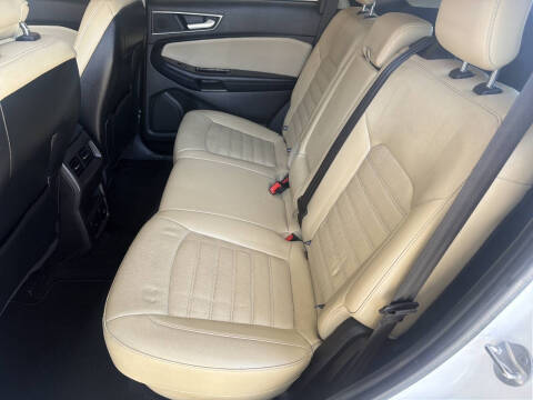 2017 Ford Edge SEL