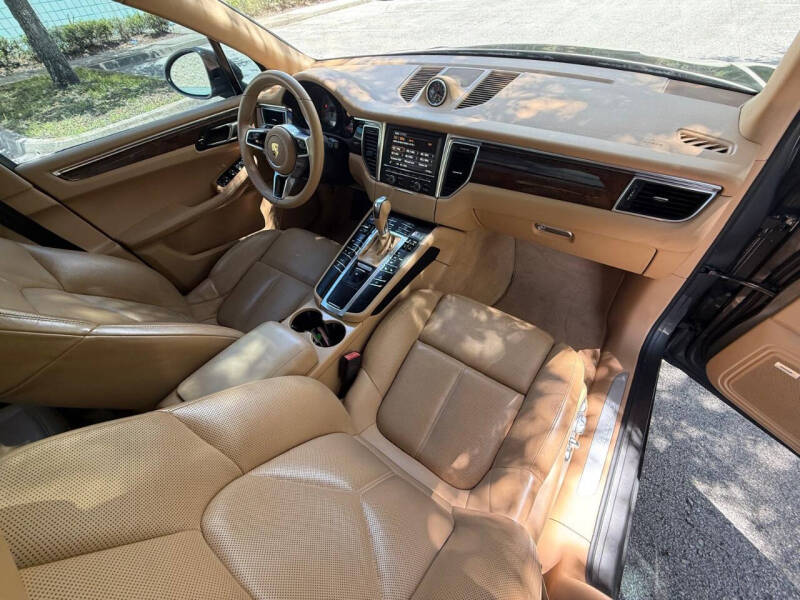 2016 Porsche Macan S