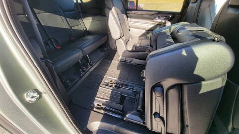 2023 Chevrolet Suburban Z71