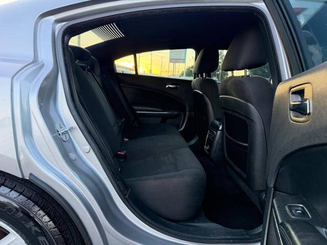 2013 Dodge Charger SE