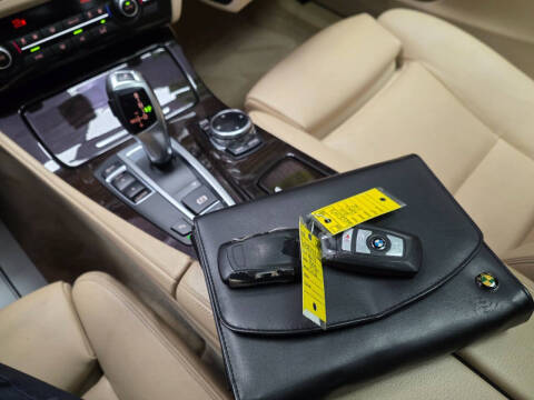 2014 BMW 5 Series 528i