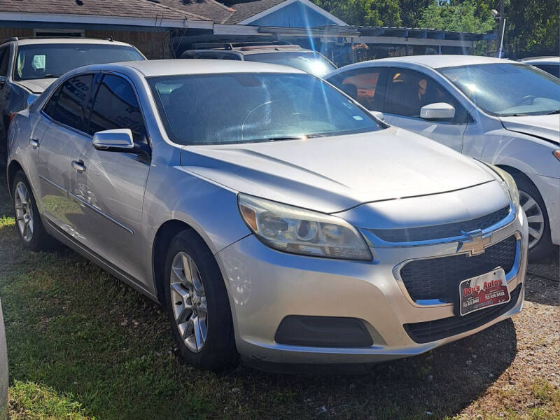 2015 Chevrolet Malibu 1LT photo 3