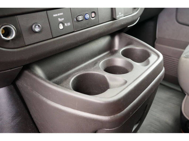 2019 GMC Savana 2500