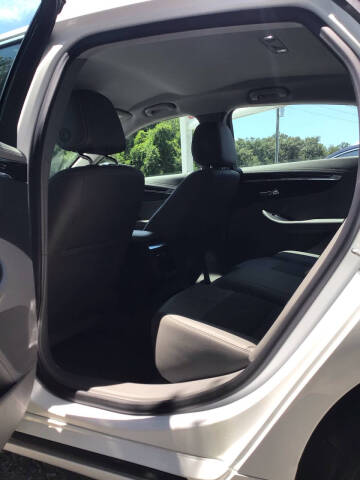 2017 Chevrolet Impala LT