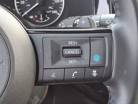 2023 Nissan Pathfinder SV