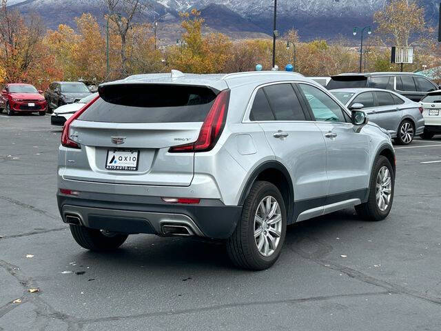 2022 Cadillac XT4 Premium Luxury
