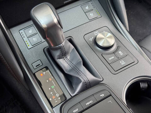 2023 Lexus IS 300