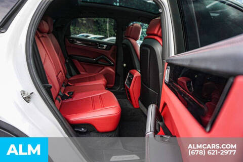 2023 Porsche Cayenne