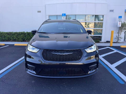 2021 Chrysler Pacifica Touring L