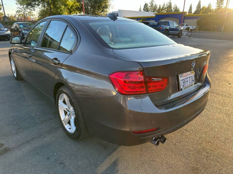 2013 BMW 3 Series 328i