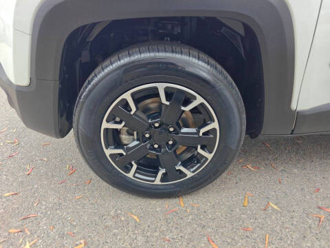 2023 Jeep Renegade Upland