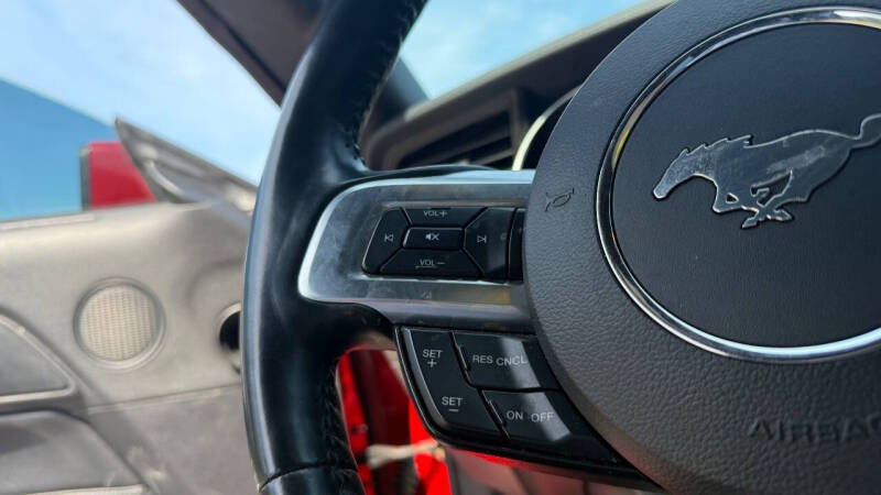 2019 Ford Mustang EcoBoost