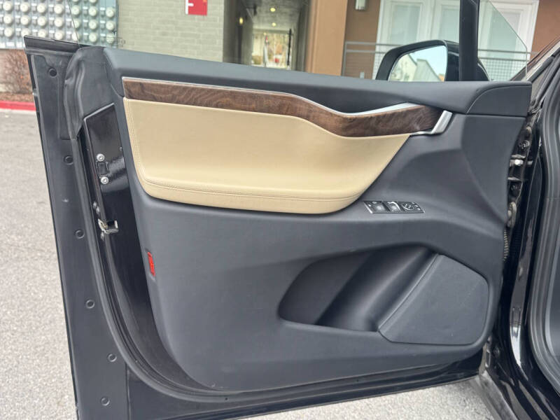 2017 Tesla Model X P100D