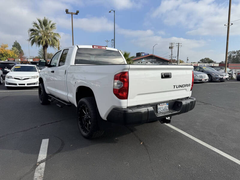 2019 Toyota Tundra SR