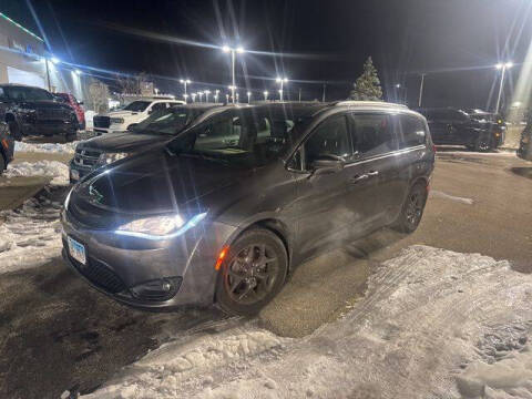 2018 Chrysler Pacifica Touring L Plus
