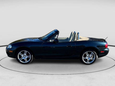 2005 Mazda MX-5 Miata