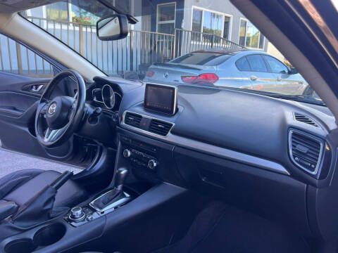 2014 Mazda MAZDA3 s Touring
