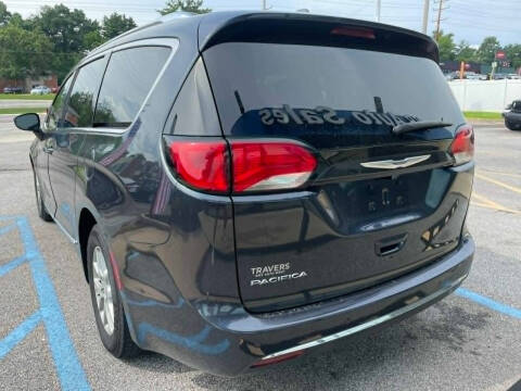 2020 Chrysler Pacifica Touring L