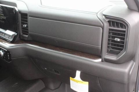 2025 GMC Sierra 1500 SLE