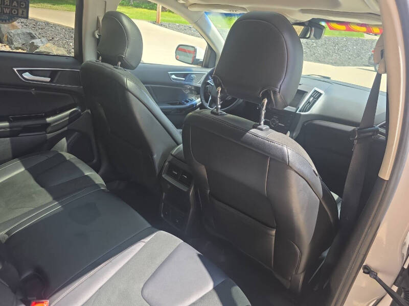 2016 Ford Edge Sport