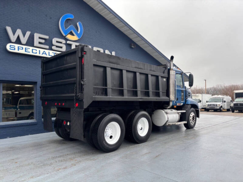 2007 Mack CXP613 T/A Dump Truck