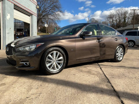 2015 Infiniti Q50