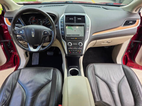 2017 Lincoln MKC Select