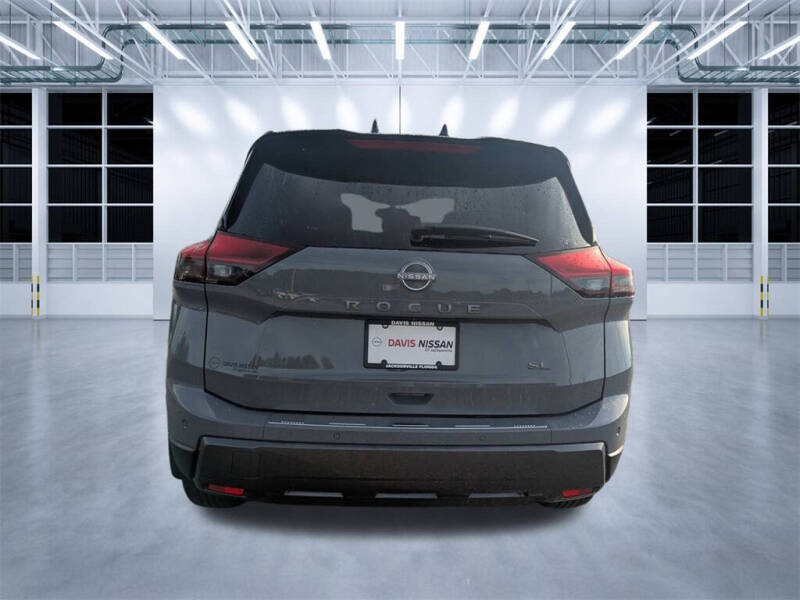 2025 Nissan Rogue SL