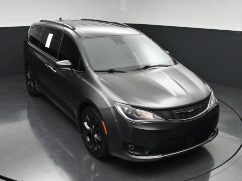 2019 Chrysler Pacifica Touring L Plus