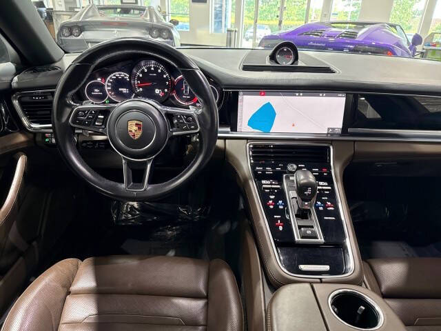 2018 Porsche Panamera