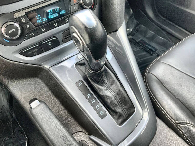 2014 Ford Focus Titanium